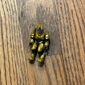 Halo Gold Action Figure